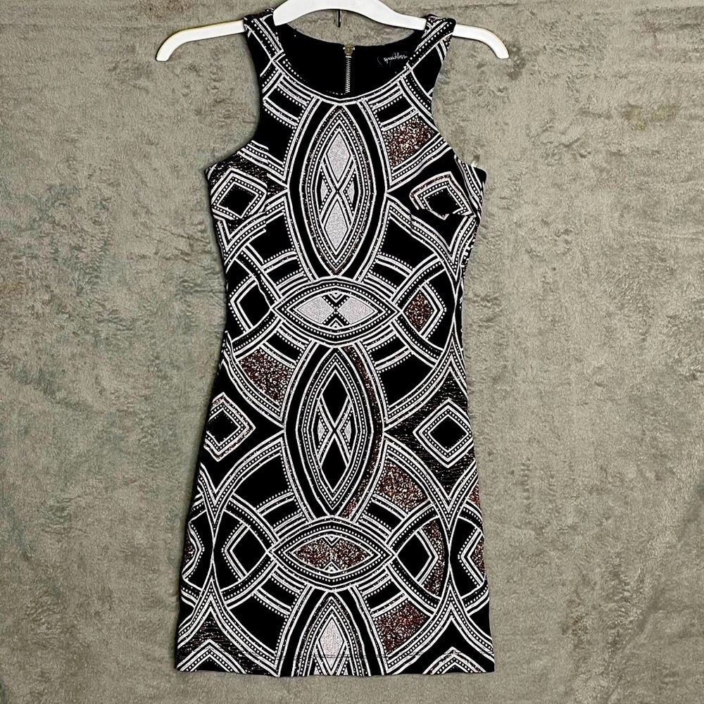 SPEECHLESS Geometric Glitter Sleeveless Mini Dress Size 1 Zip Back Black Silver